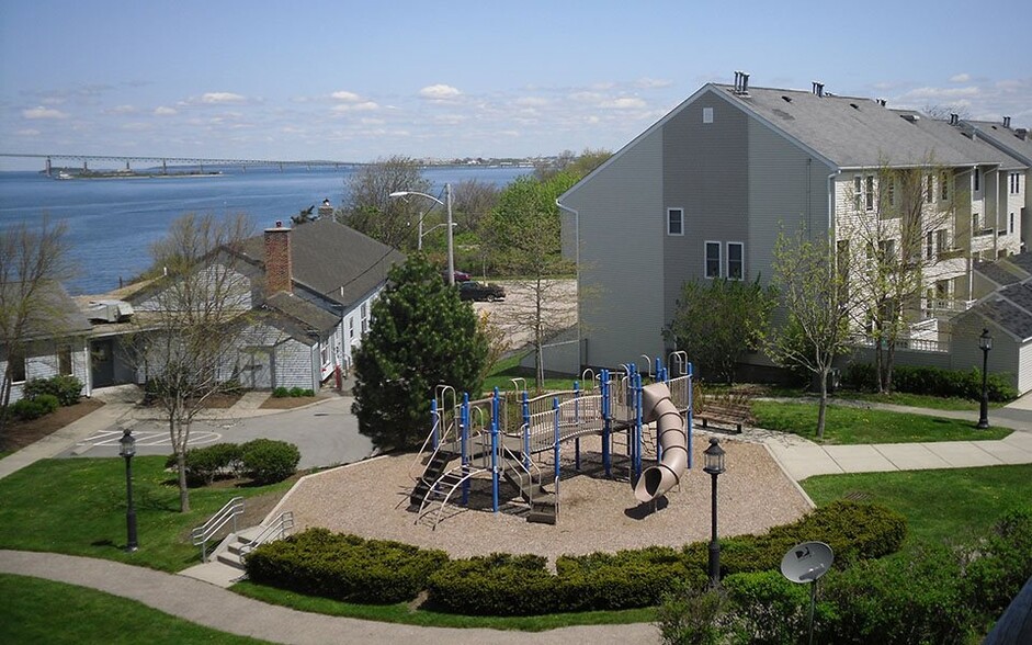 Building Photo - Fort Adams at NAVSTA Newport Family Homes