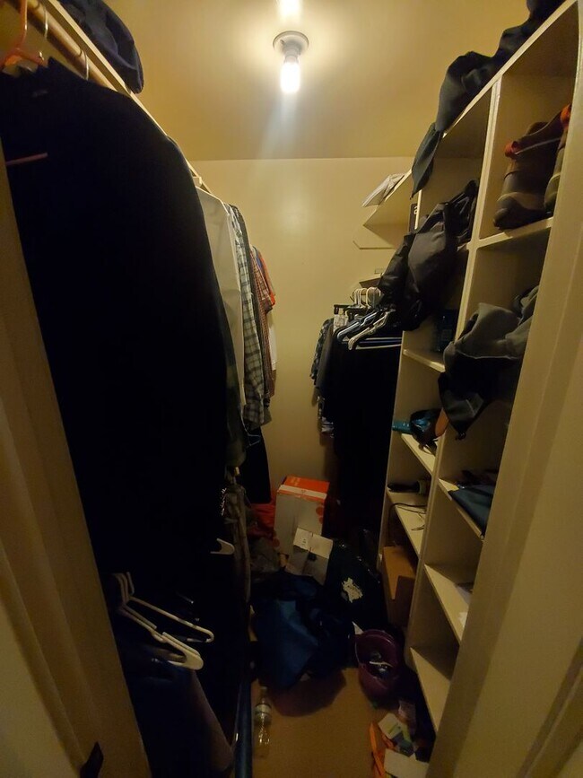 Building Photo - 3/2 in Southwood Valley