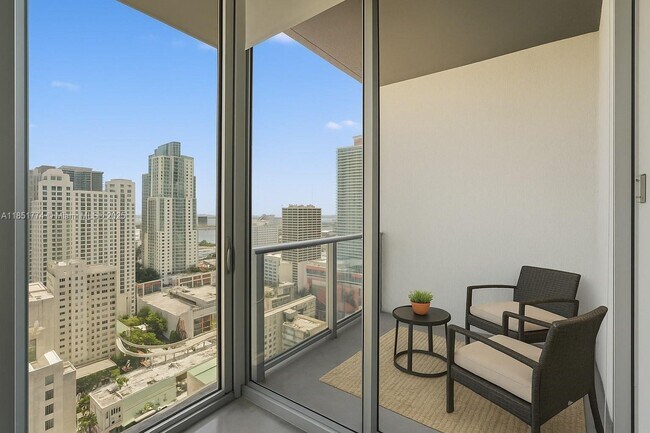 Building Photo - 151 SE 1st St