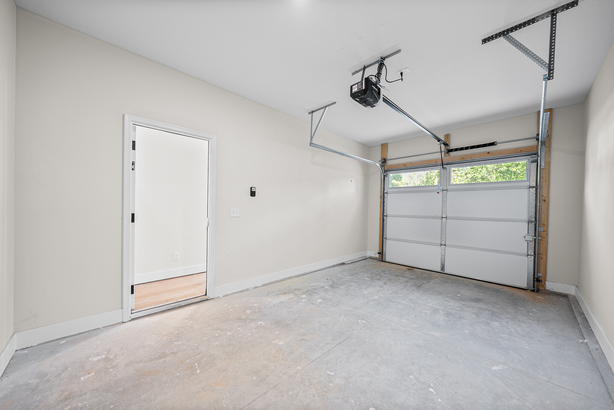Building Photo - 217 Cave St
