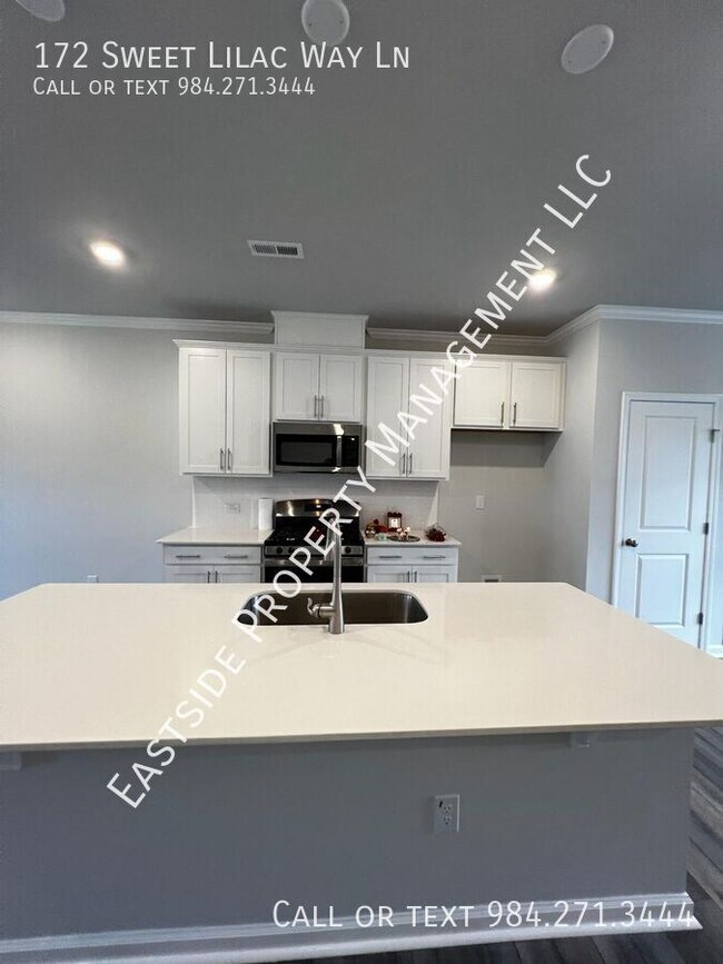 Building Photo - 172 Sweet Lilac Wy