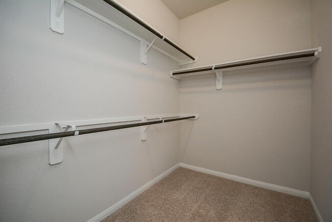 Building Photo - 2745 Williams Grv Ct