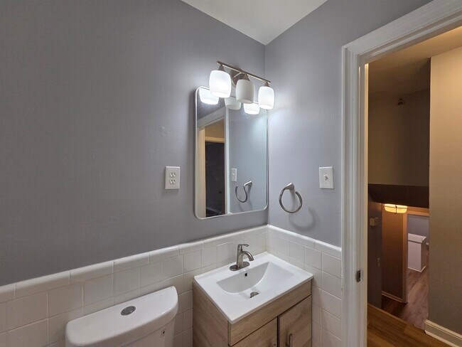 Building Photo - 2993 Laurencekirk Rd