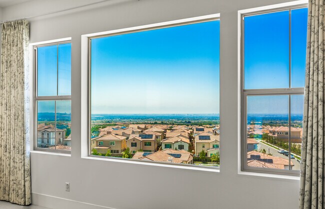 Building Photo - 135 Oakstone