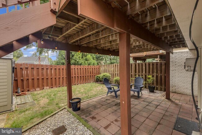 Building Photo - 7113 Latour Ct