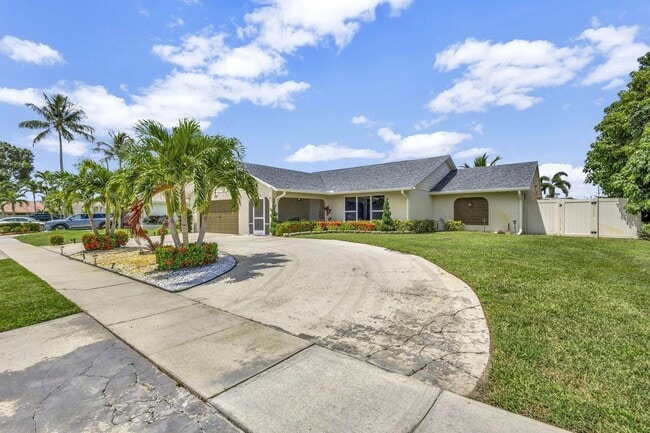 Building Photo - 1104 Jackpine St