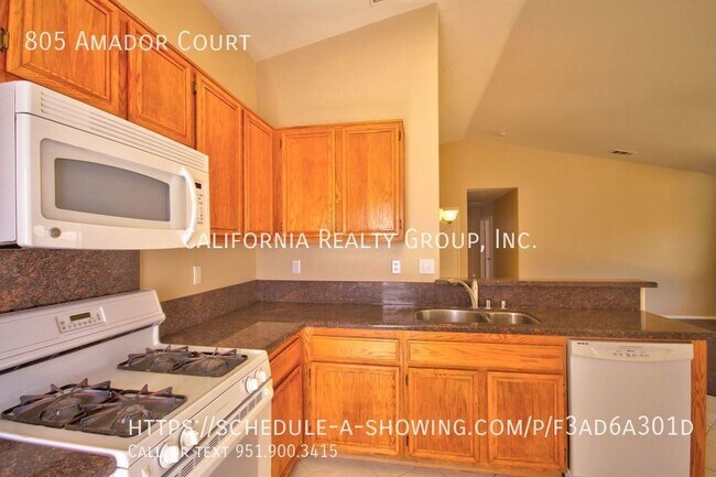 Building Photo - 805 Amador Ct