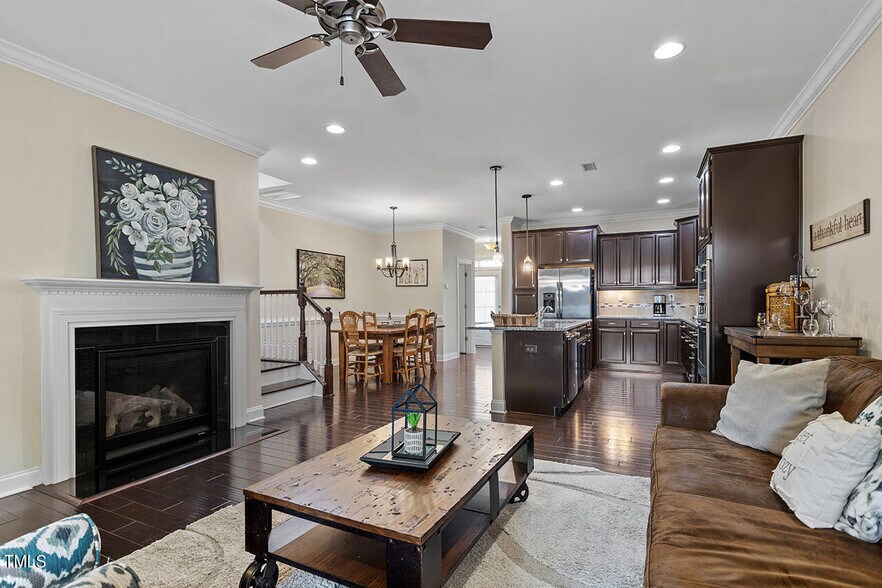 Building Photo - 550 Balsam Fir Dr