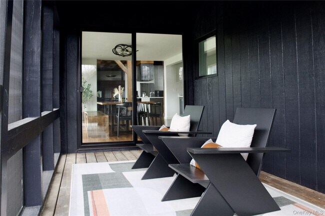 Building Photo - 107 Cold Spring Rd