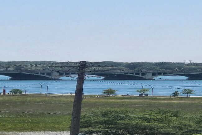 Building Photo - 226 Mt Elliott St