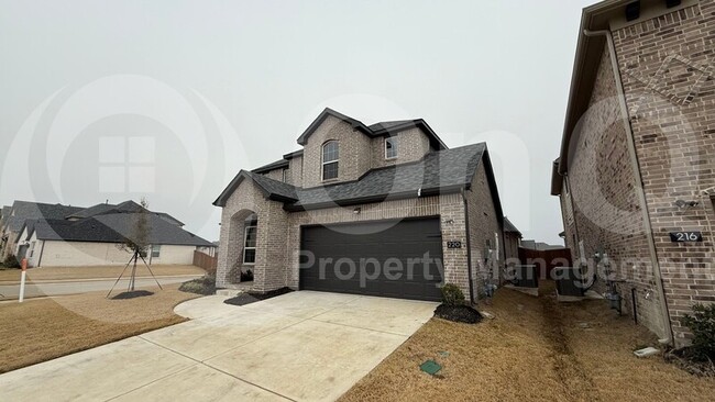 Building Photo - 220 Santa Lucia Dr