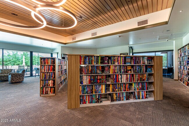 Building Photo - 25621 N Sago Dr