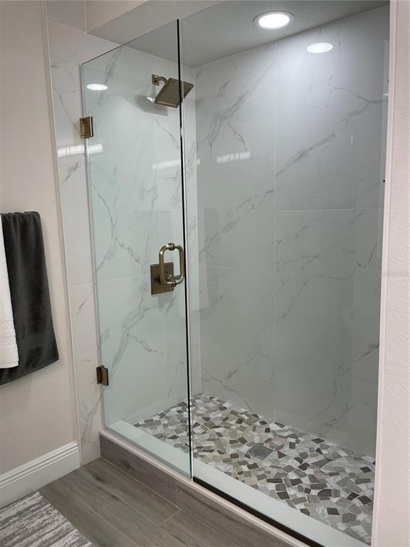 Building Photo - 126 1st St E