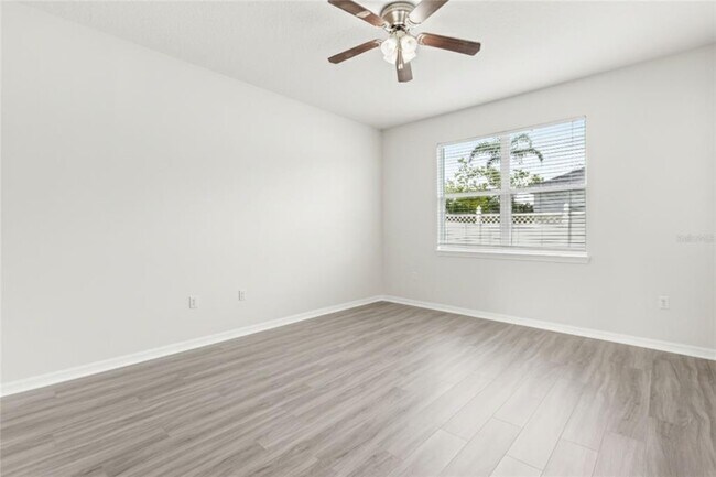 Building Photo - 3817 Blue Dasher Dr