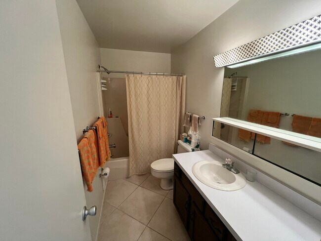 Building Photo - 62 Woodland Dr