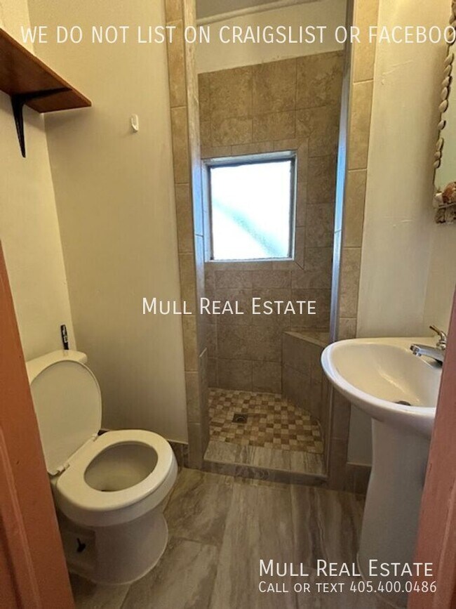 Building Photo - 1817 NW 28th St