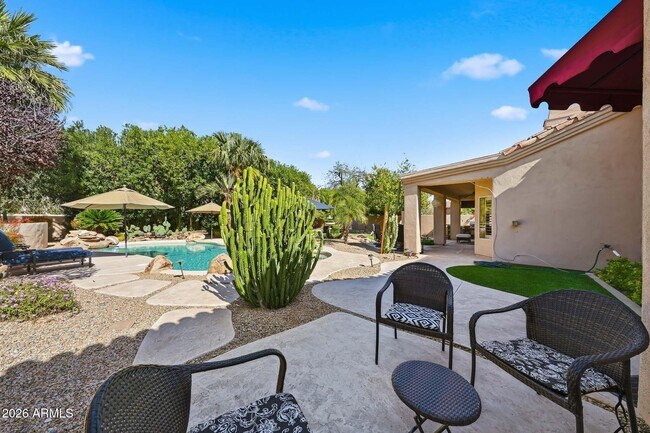 Building Photo - 7642 E Hartford Dr