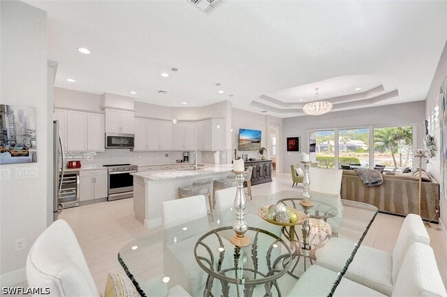 Building Photo - 5743 Highbourne Dr