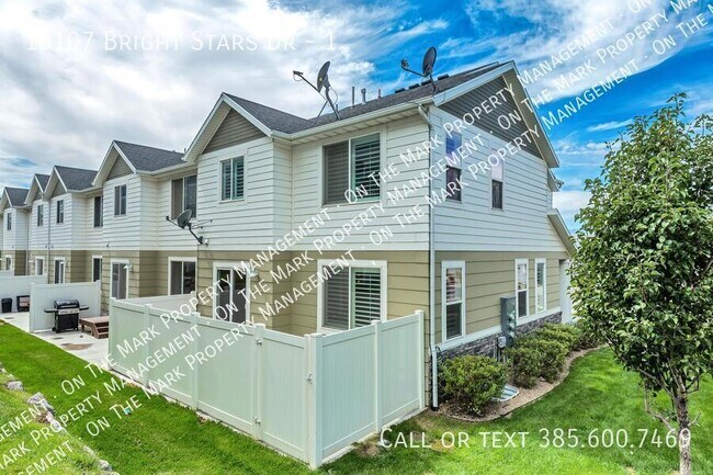 Building Photo - 15107 Bright Stars Dr