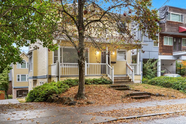 Building Photo - North Capitol Hill Garden Unit- 2 bedroom ...