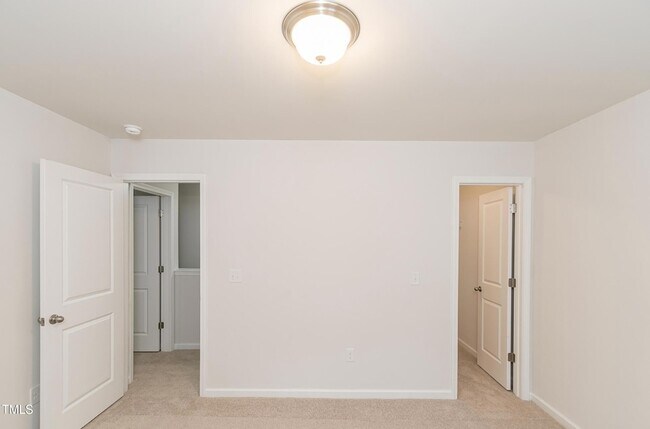 Building Photo - 6733 Osprey Landing Dr