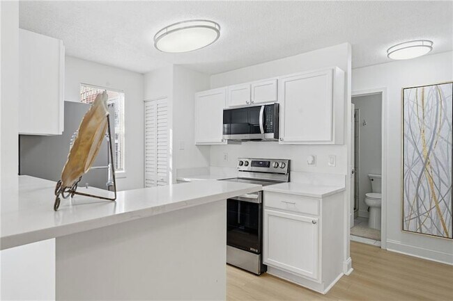 Building Photo - 904 Wentworth Ct