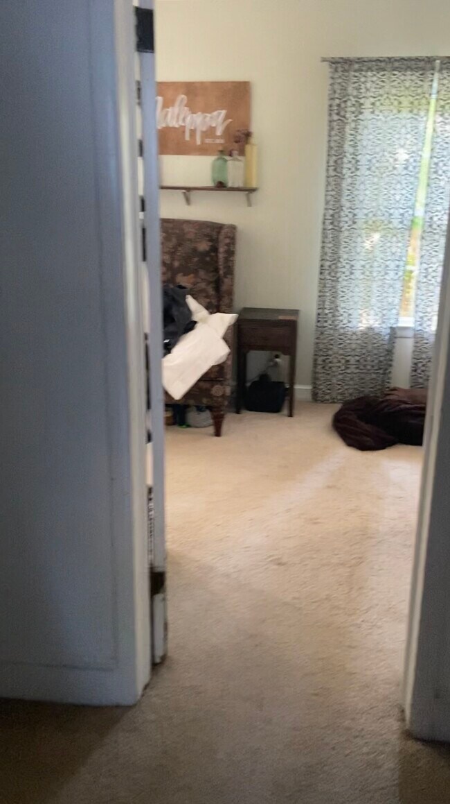 Master bedroom entry - 6258 Lee highways