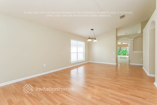 Building Photo - 25422 Lexington Oaks Blvd