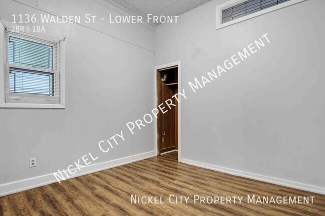 Building Photo - 1136 Walden Ave