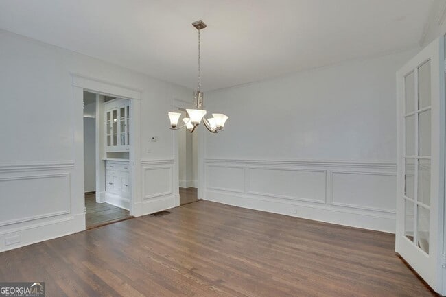 Building Photo - 860 Metropolitan Pkwy SW