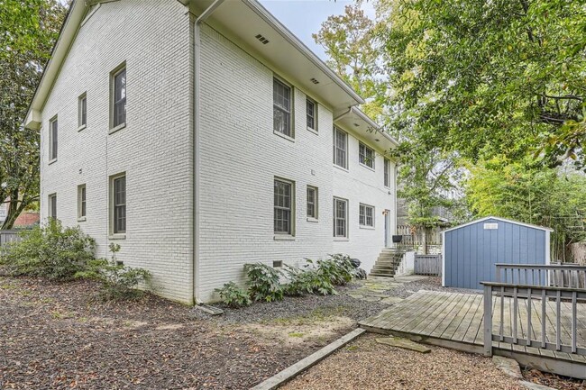 Building Photo - 3685 Cantrell Rd NE