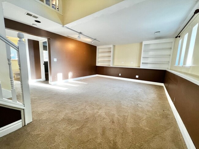 Building Photo - Charming 4 bed, 2 bath Home in North Fort ...