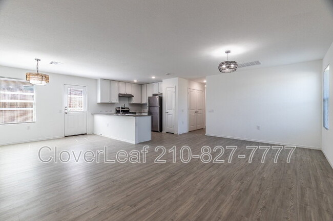 Building Photo - 4407 Grassland Pass