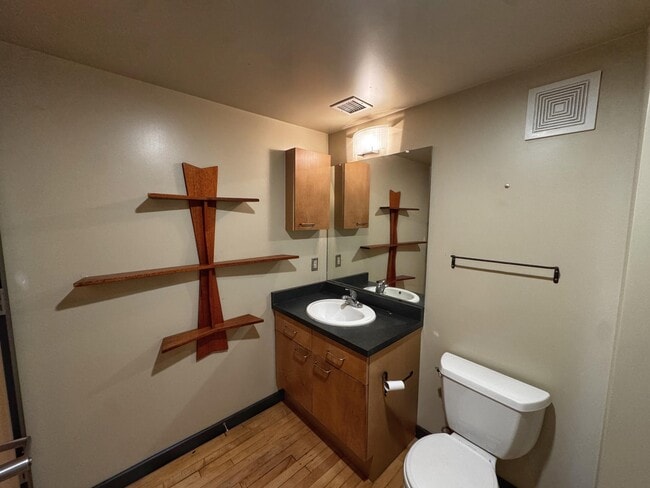 Building Photo - 300 Tijeras Ave NE