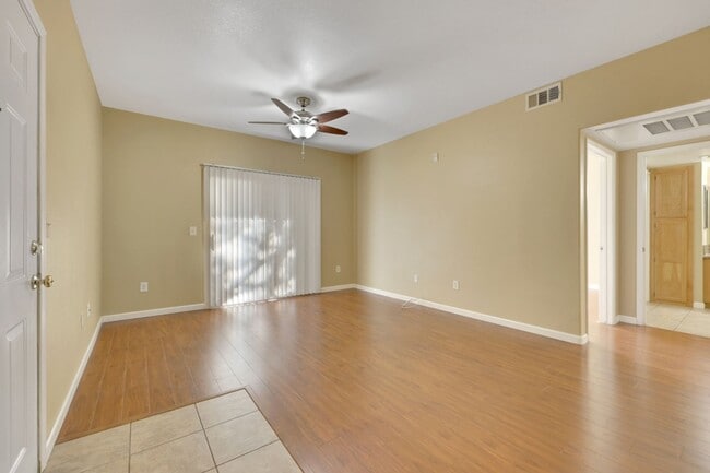 Building Photo - One bedroom condo in gated community