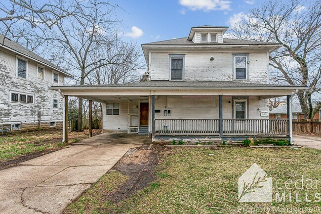 Building Photo - 1723 N Holyoke St