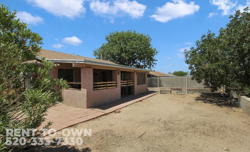 Building Photo - 4620 W Bluebell Way