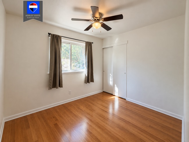 Building Photo - 1261 Derington Ave