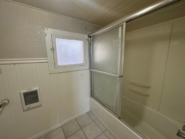 Bathroom - 202 E Buffalo St