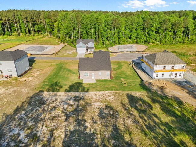 Building Photo - Modern 2023 Build | 2,200+ Sq Ft | Main-Level Primary | Loft + 2-Car Garage | Cul-De-Sac Lot