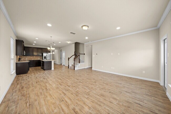 Building Photo - 13207 Frio Parke