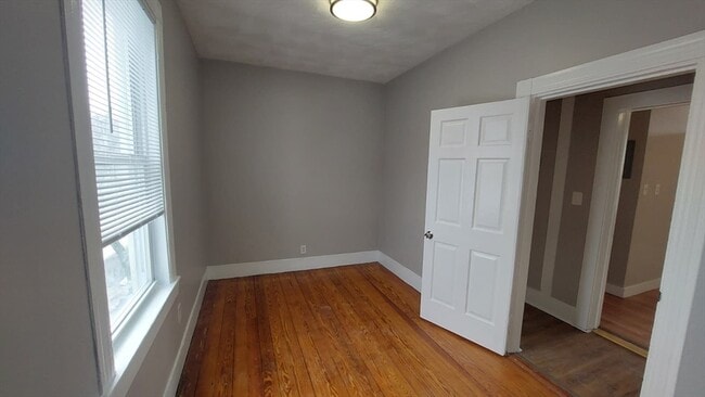 Building Photo - 41 Armandine St