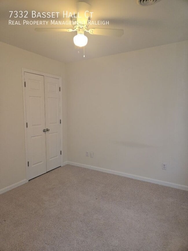 Building Photo - 7332 Bassett Hall Ct