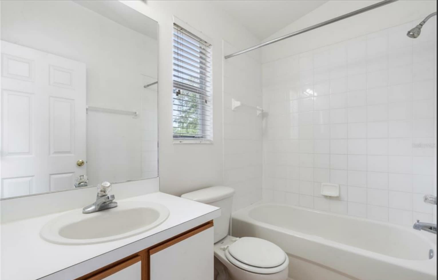 Bathroom2 - 3310 Broken Bow Dr