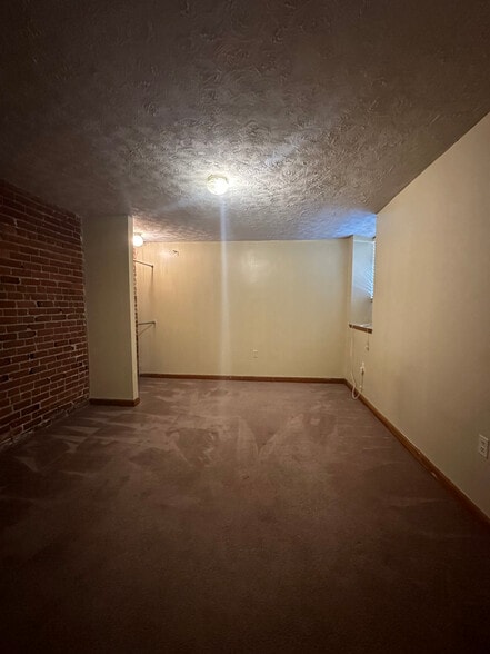 Building Photo - 3514 Telford St