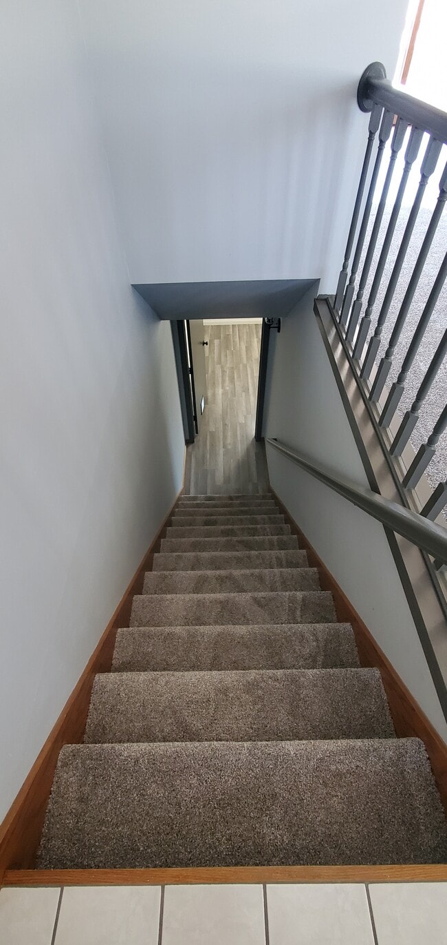 Building Photo - 3731 33rd Ave SW