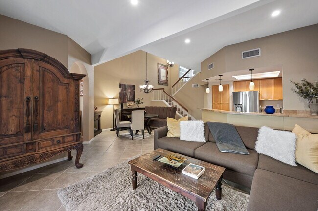 Building Photo - 73421 Foxtail Ln