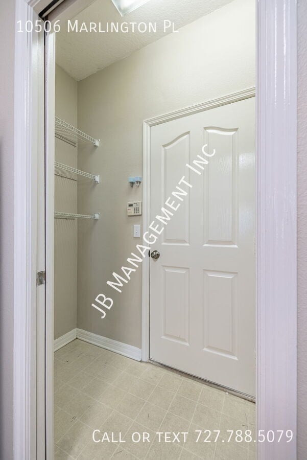 Building Photo - 10506 Marlington Pl
