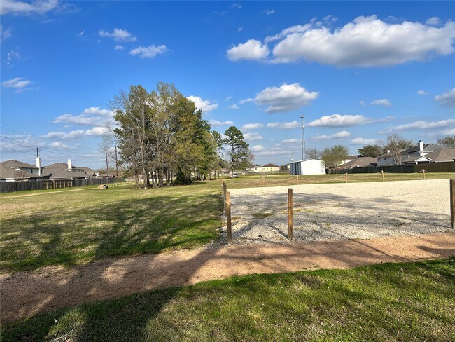 Building Photo - 28723 Sedgefield St