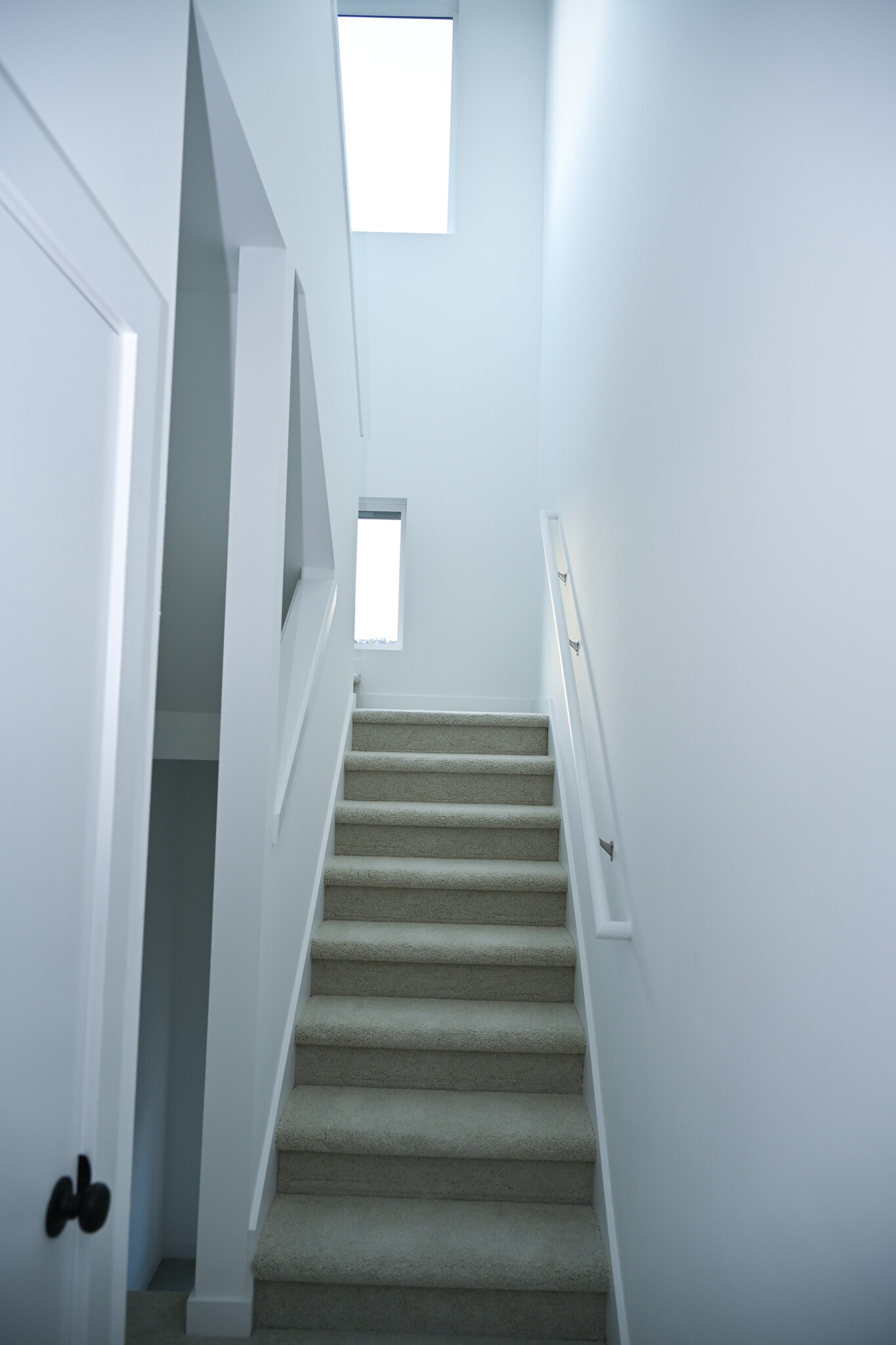 Building Photo - 2227 25th Ave S